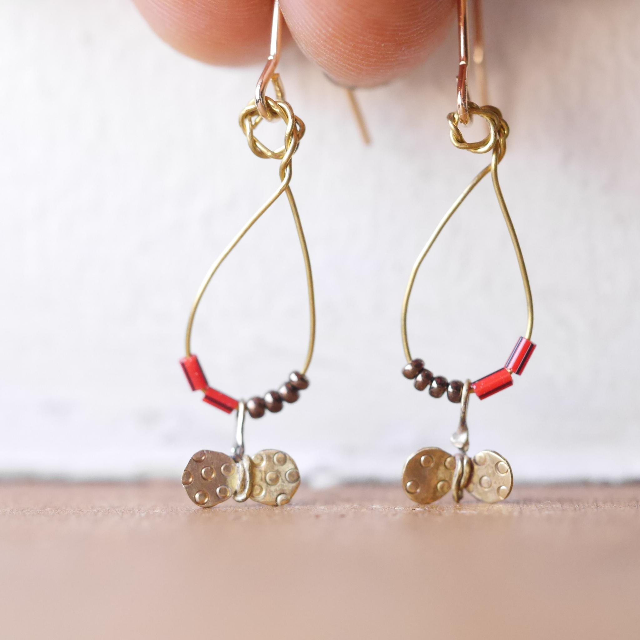 Vintageな蝶々ピアス　現品1点限定 | 3枚目